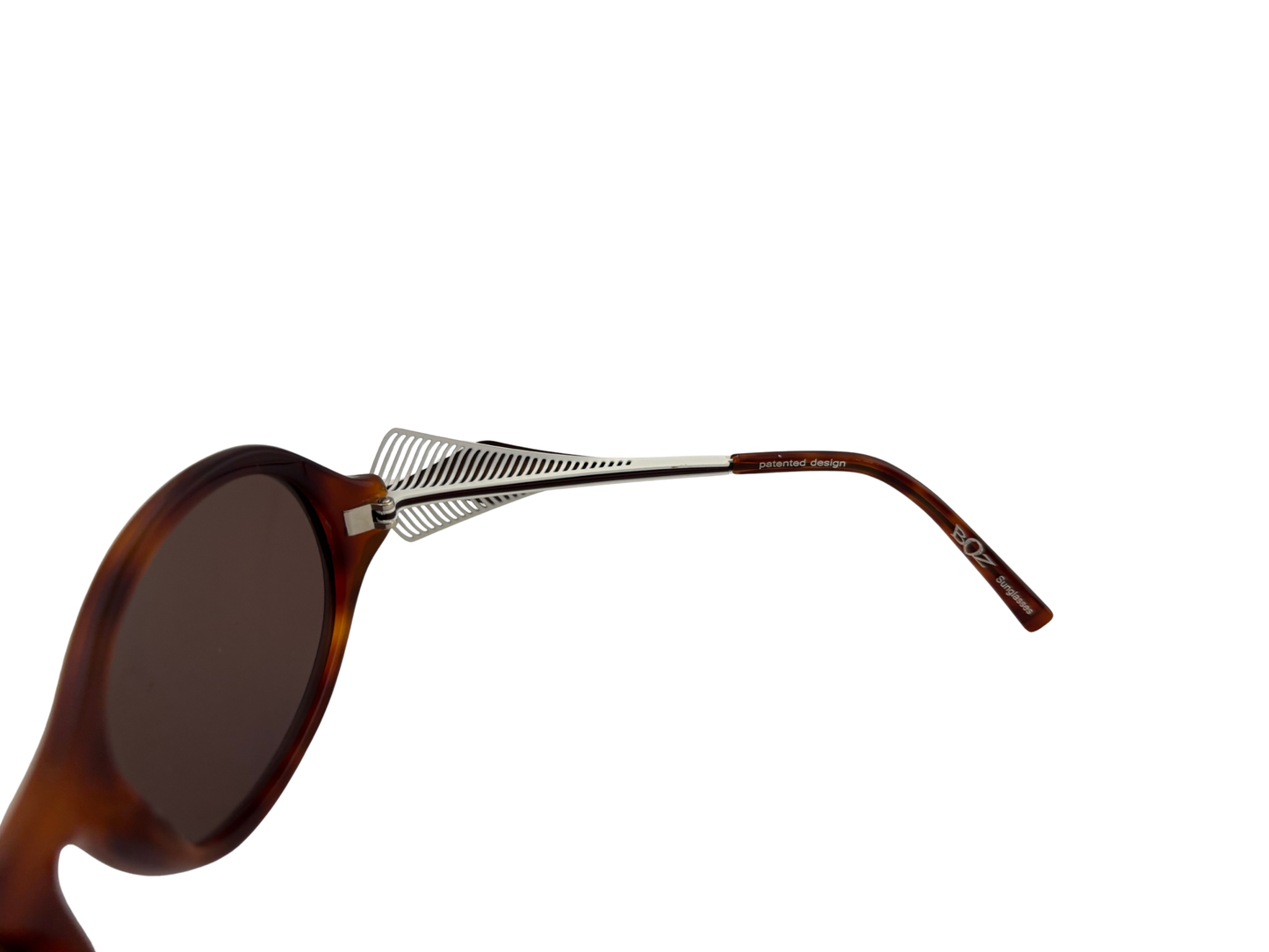 BOZ by J.F. Rey – Design breveté, monture écaille architecturale