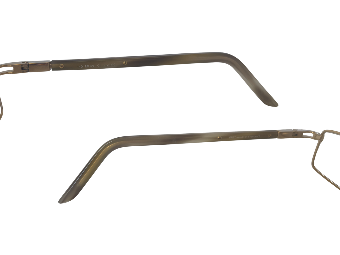 Fred / MOVE –Lunettes Vintage :  La discrétion comme signature